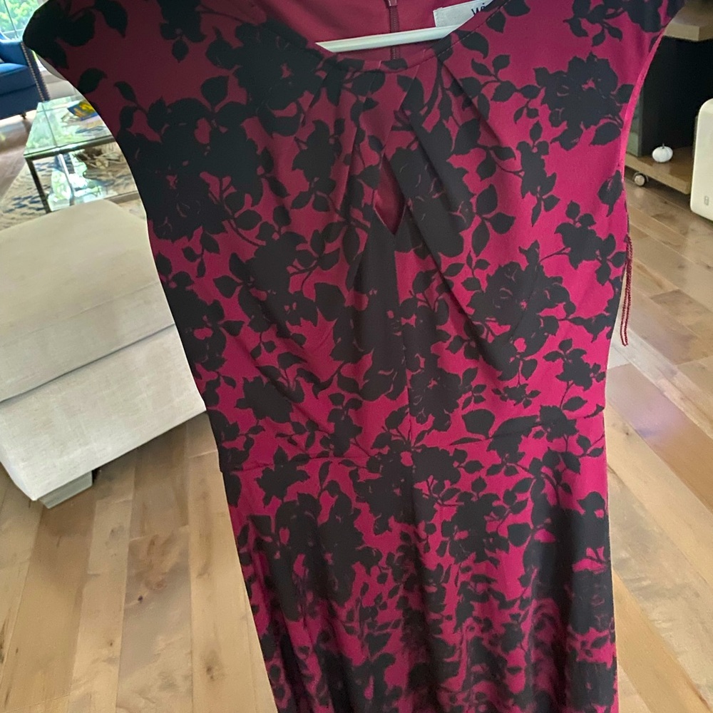 Women’s dress size 4-new
